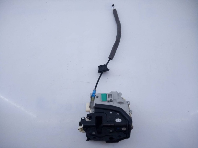 Recambio de cerradura puerta delantera derecha para audi a3 sedán(8vs) ambition referencia OEM IAM   E1-B6-36-2
