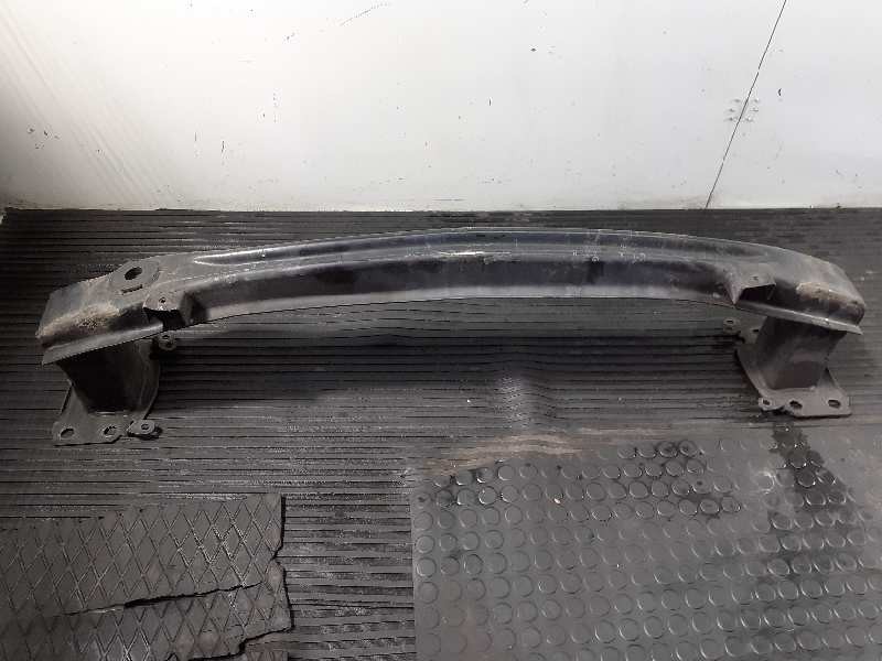 Recambio de refuerzo paragolpes delantero para seat leon (1p1) sport referencia OEM IAM 101005K  P1-A1-42