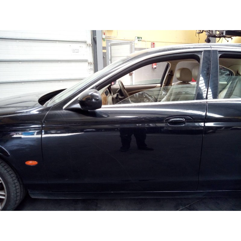 Recambio de puerta delantera izquierda para jaguar s-type 2.7 v6 diesel classic referencia OEM IAM   