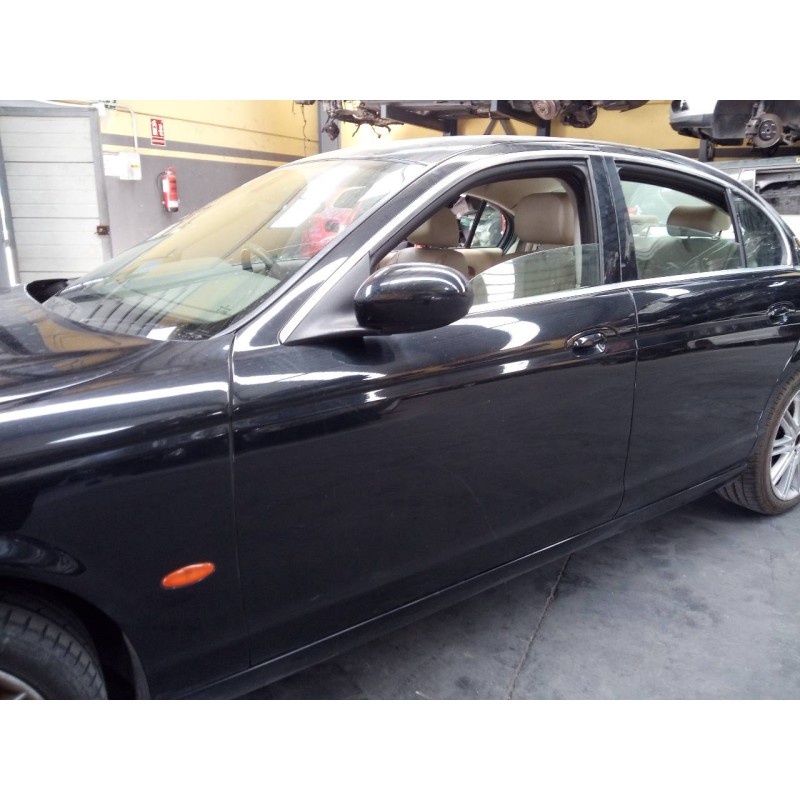 Recambio de puerta delantera izquierda para jaguar s-type 2.7 v6 diesel classic referencia OEM IAM   