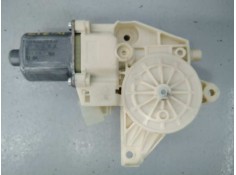 MOTOR ELEVALUNAS TRASERO IZQUIERDO A2048200542 0130822505 E1-A2-40-2