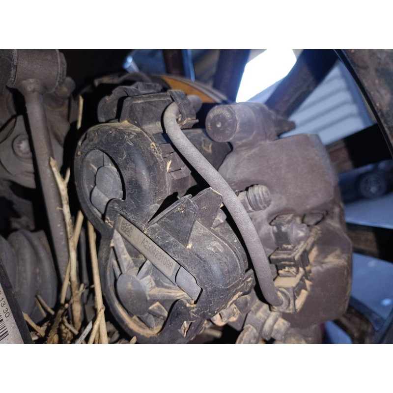 Recambio de pinza freno trasera derecha para mercedes-benz clase glc (w253) 220d 4matic referencia OEM IAM A2534231098  