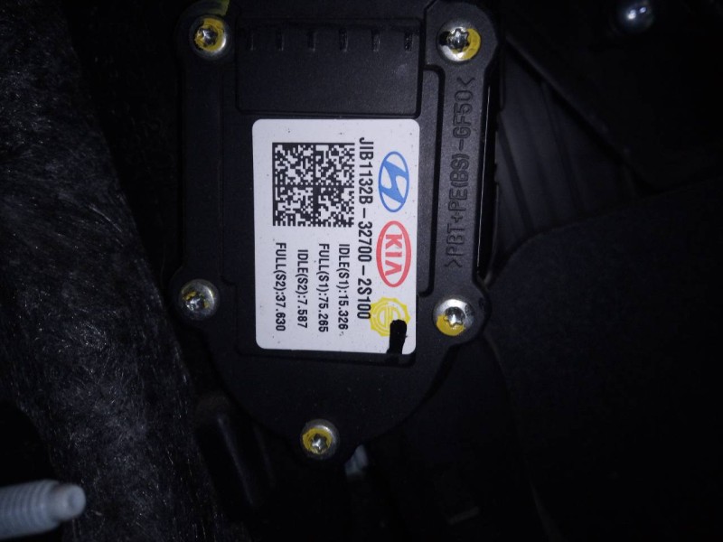 Recambio de pedal acelerador para hyundai ix35 tecno 2wd referencia OEM IAM JIB1132B 3270025100 