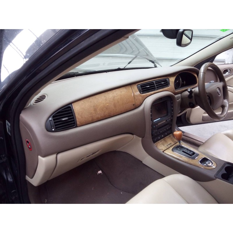 Recambio de salpicadero para jaguar s-type 2.7 v6 diesel classic referencia OEM IAM   