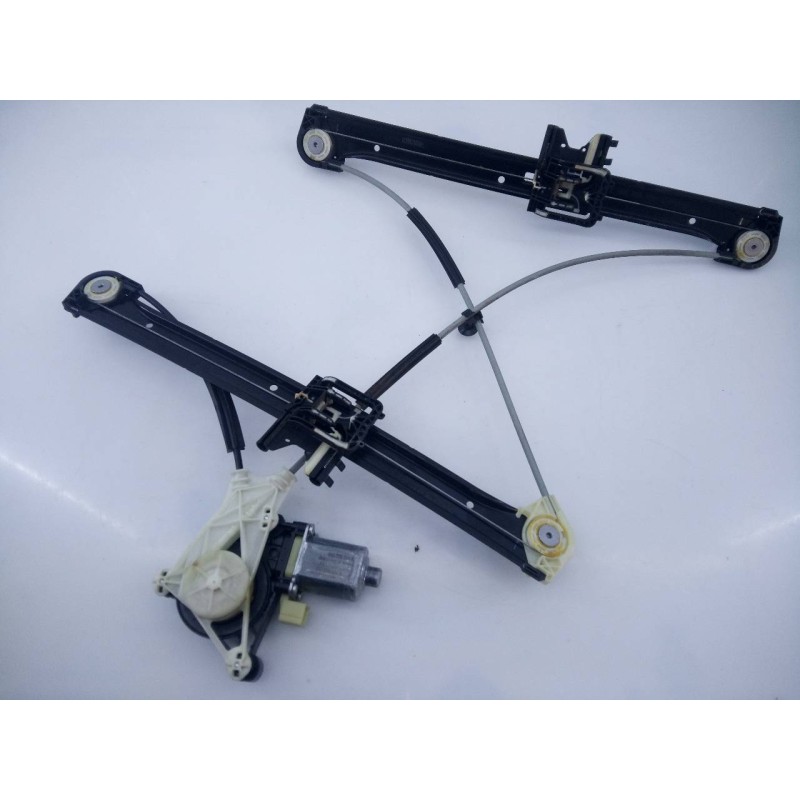 Recambio de elevalunas delantero derecho para audi a3 sedán(8vs) ambition referencia OEM IAM   E1-B6-20-2