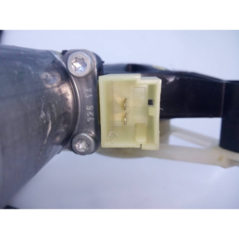 Recambio de elevalunas delantero derecho para audi a3 sedán(8vs) ambition referencia OEM IAM   E1-B6-20-2