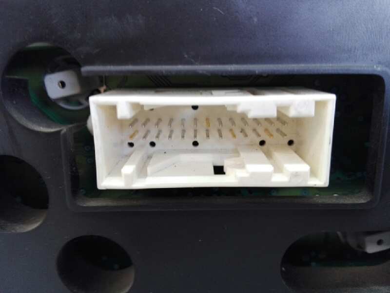 Recambio de cuadro instrumentos para ford focus berlina (cak) ambiente referencia OEM IAM   E3-B3-26-2