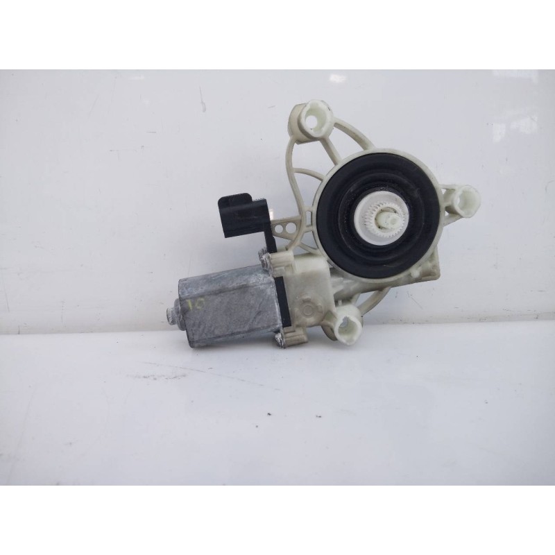 Recambio de motor elevalunas delantero derecho para ford puma st-line referencia OEM IAM 089347102  E2-B3-55-1