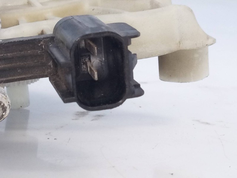 Recambio de motor elevalunas delantero derecho para ford puma st-line referencia OEM IAM 089347102  E2-B3-55-1