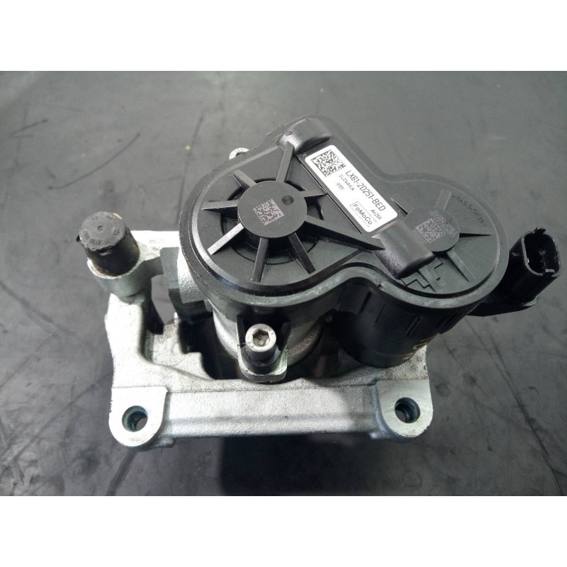 Recambio de pinza freno trasera izquierda para ford kuga titanium referencia OEM IAM LX6120251BED  P1-B5-37