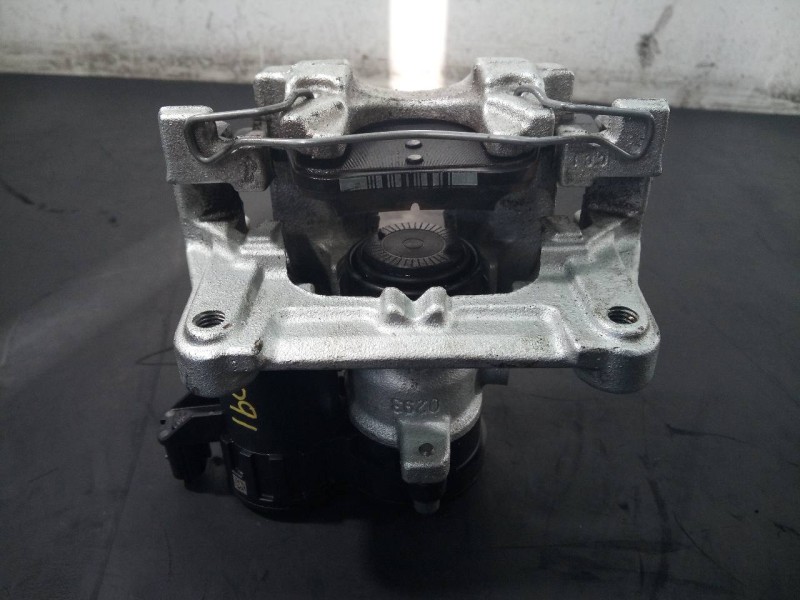 Recambio de pinza freno trasera izquierda para ford kuga titanium referencia OEM IAM LX6120251BED  P1-B5-37