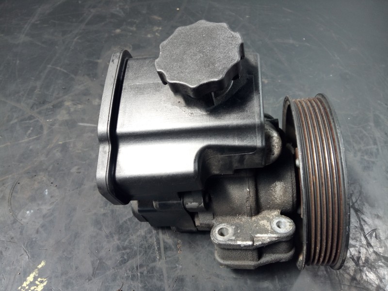 Recambio de bomba direccion para mercedes-benz viano 4matic (639) 2,2 cdi ambiente edition lang 4matic (639.813) referencia OEM 