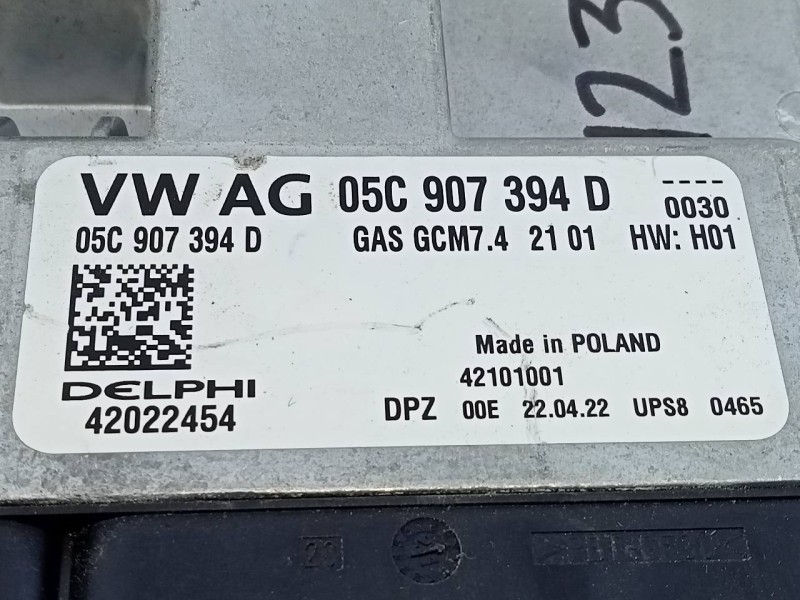 Recambio de centralita motor uce para volkswagen t-cross life referencia OEM IAM 05C907394D 42022454 E2-A1-35-7