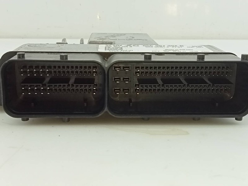 Recambio de centralita motor uce para volkswagen t-cross life referencia OEM IAM 05C907394D 42022454 E2-A1-35-7