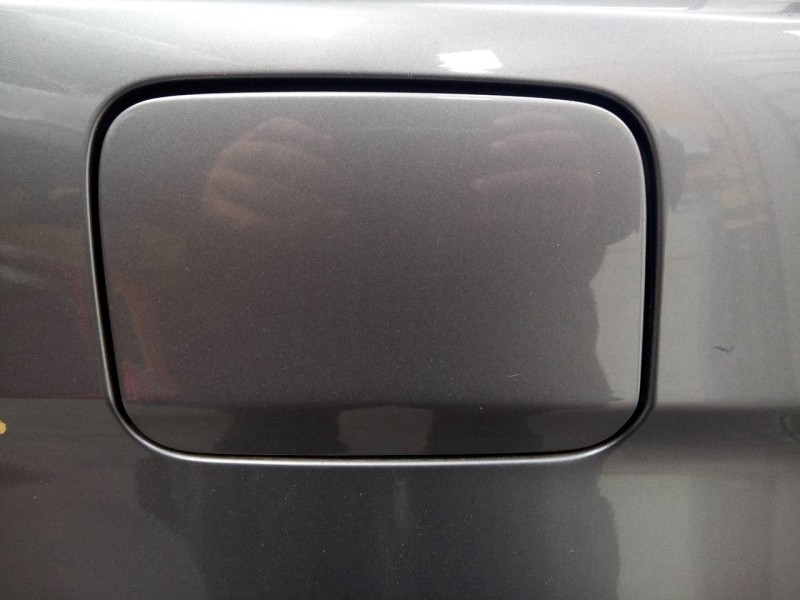 Recambio de tapa exterior combustible para bmw serie 3 touring (e91) 330d referencia OEM IAM   