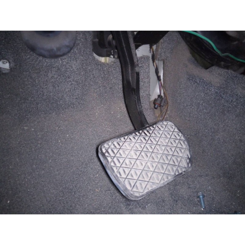 Recambio de pedal freno para mercedes-benz viano 4matic (639) 2,2 cdi ambiente edition lang 4matic (639.813) referencia OEM IAM 