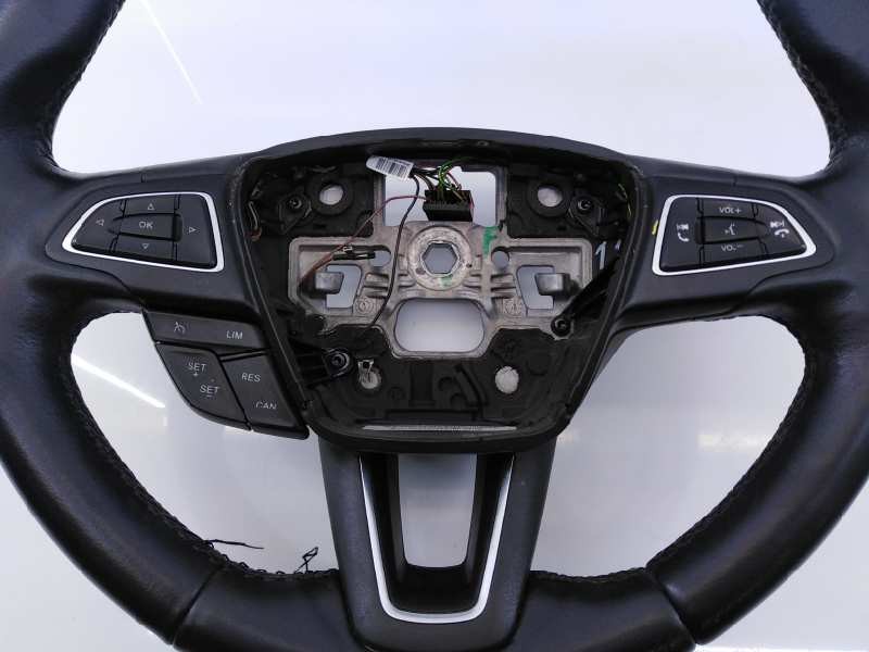 Recambio de volante para ford focus turn. business referencia OEM IAM 2014572  E3-B3-39-2