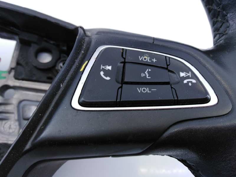 Recambio de volante para ford focus turn. business referencia OEM IAM 2014572  E3-B3-39-2