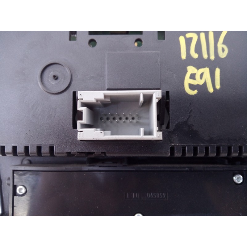 Recambio de mando climatizador para bmw serie 3 touring (e91) 330d referencia OEM IAM 6411924858101  E3-A2-31-2