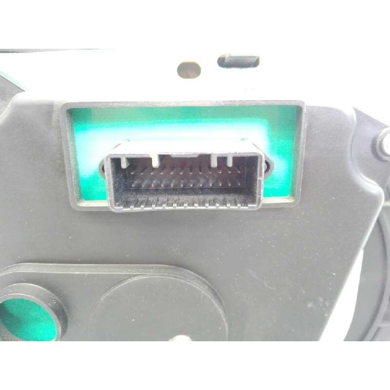 Recambio de cuadro instrumentos para dacia duster laureate 4x2 referencia OEM IAM P248100027R TE0004939R E2-A1-30-2