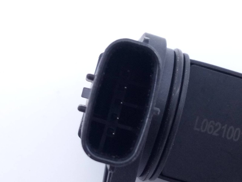 Recambio de caudalimetro para mazda cx-5 style 2wd referencia OEM IAM L062100121051516  E3-B5-19-1
