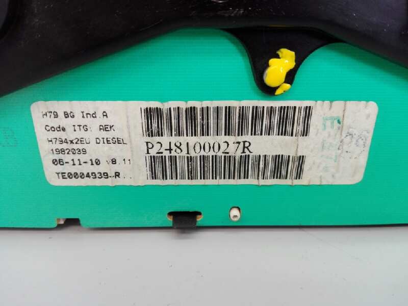 Recambio de cuadro instrumentos para dacia duster laureate 4x2 referencia OEM IAM P248100027R TE0004939R E2-A1-30-2