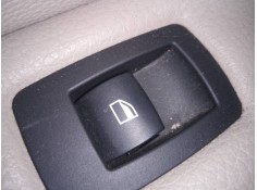 MANDO ELEVALUNAS TRASERO IZQUIERDO 