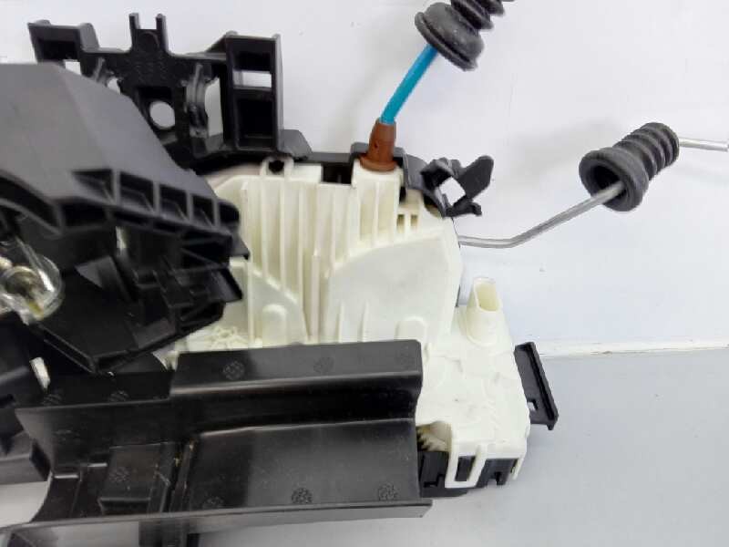 Recambio de cerradura puerta delantera izquierda para mercedes-benz clase gla (w156) gla 200 cdi (156.908) referencia OEM IAM A2