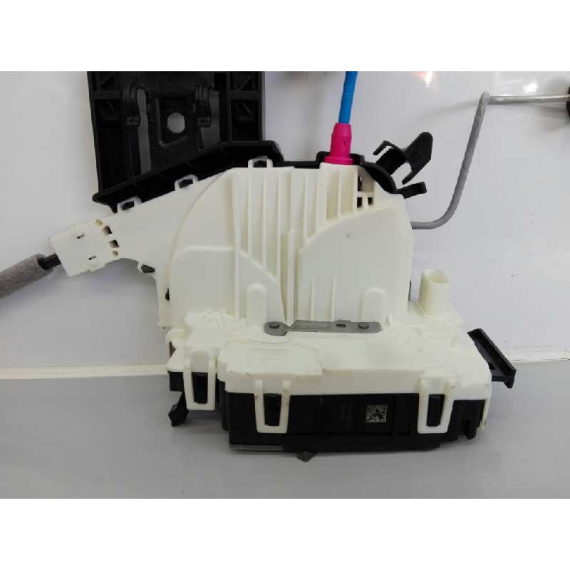 Recambio de cerradura puerta trasera izquierda para mercedes-benz clase gla (w156) gla 200 cdi (156.908) referencia OEM IAM A204