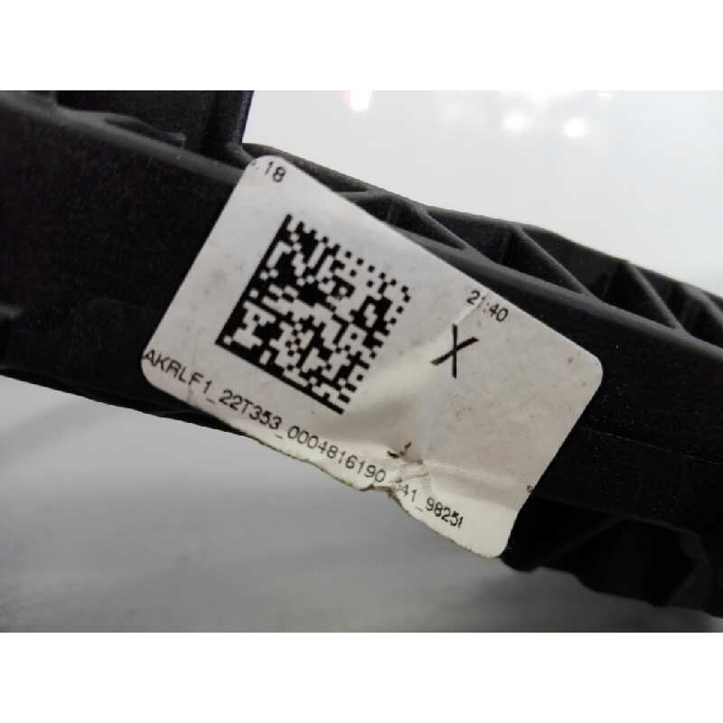 Recambio de cerradura puerta trasera izquierda para mercedes-benz clase gla (w156) gla 200 cdi (156.908) referencia OEM IAM A204