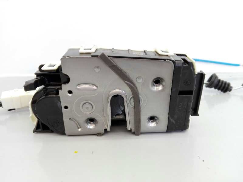 Recambio de cerradura puerta trasera izquierda para mercedes-benz clase gla (w156) gla 200 cdi (156.908) referencia OEM IAM A204