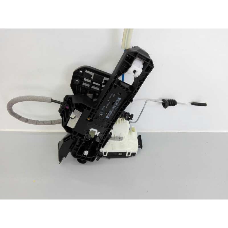 Recambio de cerradura puerta trasera izquierda para mercedes-benz clase gla (w156) gla 200 cdi (156.908) referencia OEM IAM A204