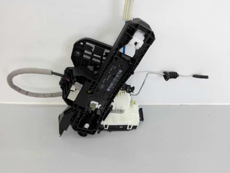 Recambio de cerradura puerta trasera izquierda para mercedes-benz clase gla (w156) gla 200 cdi (156.908) referencia OEM IAM A204