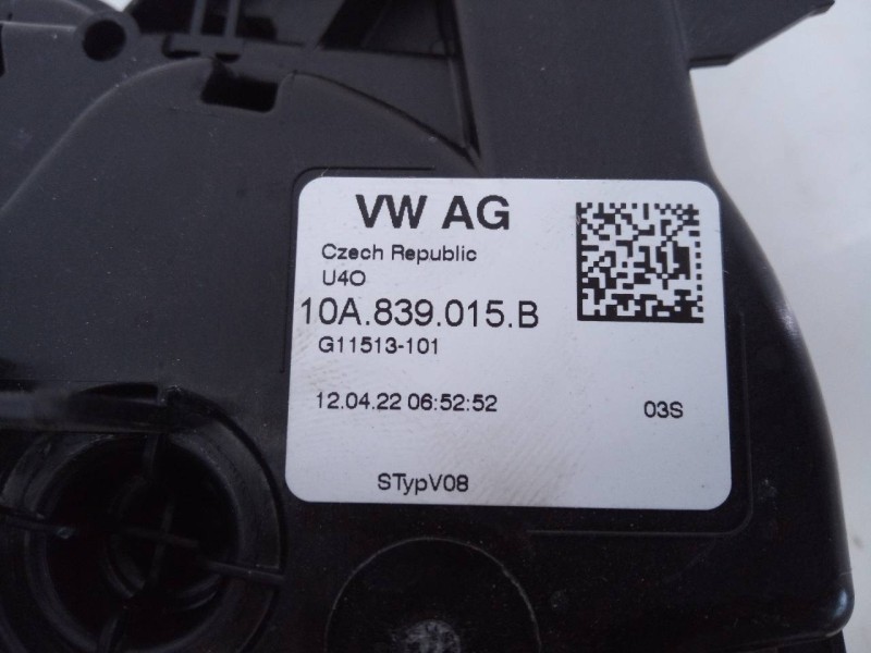 Recambio de cerradura puerta trasera izquierda para volkswagen t-cross life referencia OEM IAM 10A839015B  E1-A5-43-1