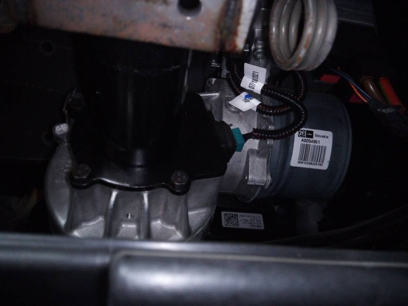 Recambio de columna direccion para volkswagen t-cross life referencia OEM IAM 2Q1428510BF  