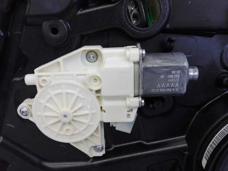 Recambio de elevalunas delantero izquierdo para mercedes-benz clase gla (w156) gla 200 cdi (156.908) referencia OEM IAM A2469065
