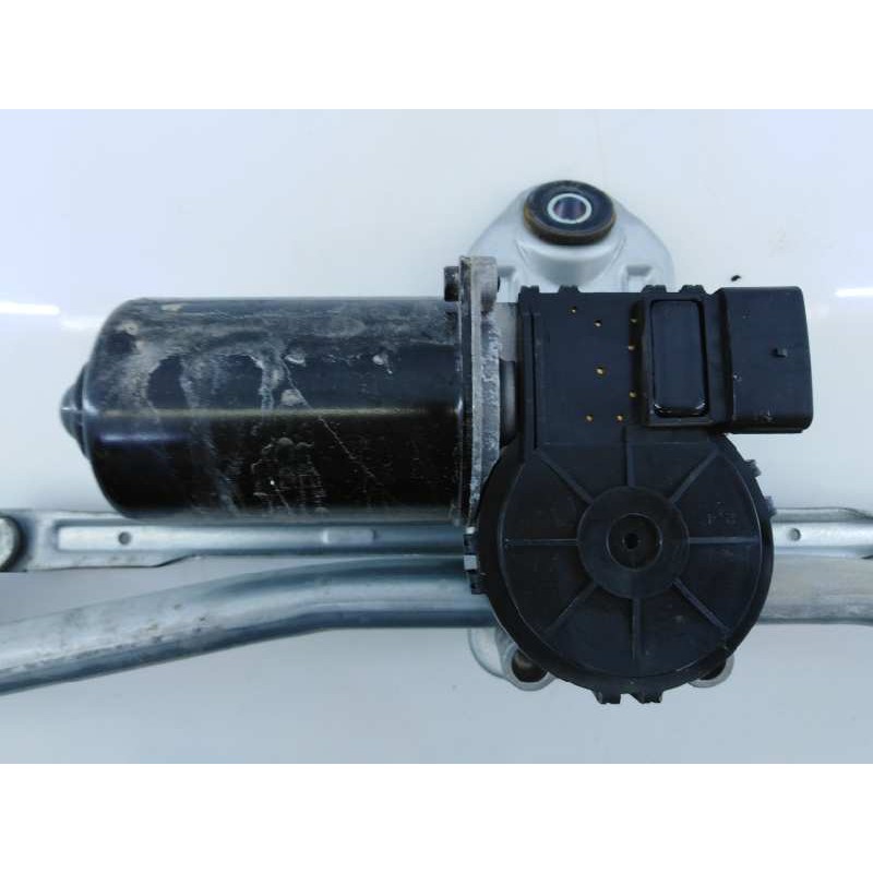 Recambio de motor limpia delantero para kia sportage drive 4x2 referencia OEM IAM   E2-B5-20-2