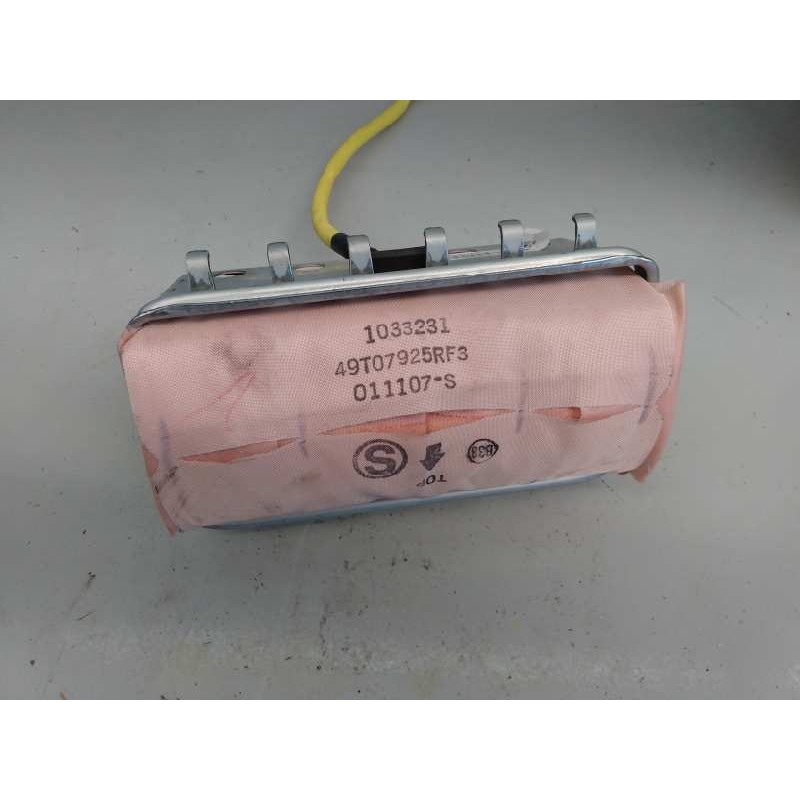 Recambio de airbag delantero derecho para subaru legacy familiar/outback b13 (bp) 2.5 sw referencia OEM IAM 49T07925RF3 1033231 