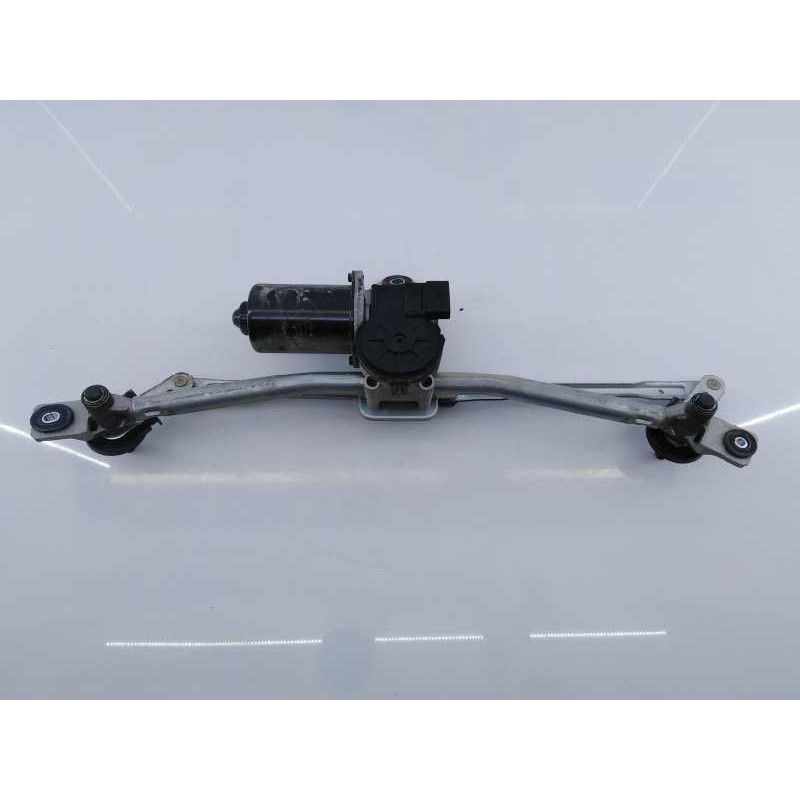 Recambio de motor limpia delantero para kia sportage drive 4x2 referencia OEM IAM   E2-B5-20-2