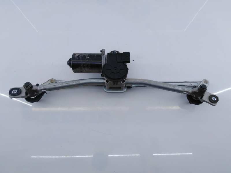 Recambio de motor limpia delantero para kia sportage drive 4x2 referencia OEM IAM   E2-B5-20-2