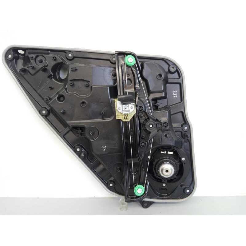 Recambio de elevalunas trasero derecho para mercedes-benz clase gla (w156) gla 200 cdi (156.908) referencia OEM IAM   E1-A2-22-1