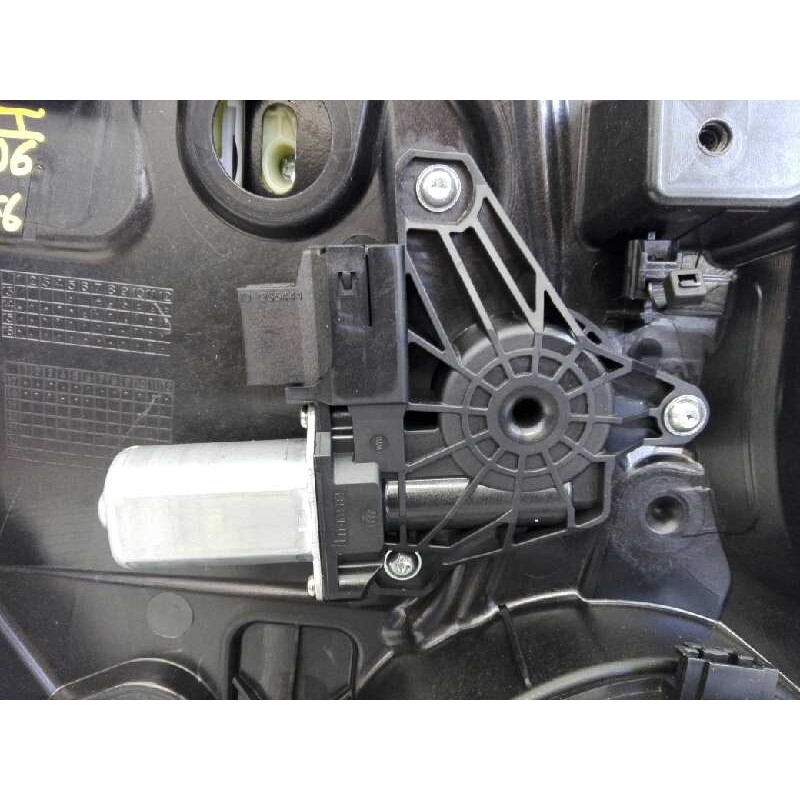 Recambio de elevalunas trasero izquierdo para mercedes-benz clase gla (w156) gla 200 cdi (156.908) referencia OEM IAM   E1-A2-22