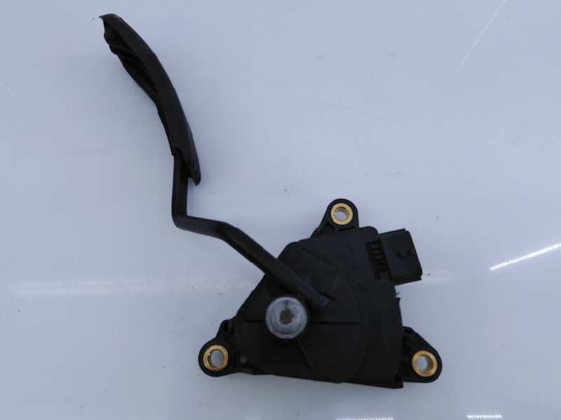 Recambio de pedal acelerador para renault kangoo expression referencia OEM IAM 8200436878  E2-A1-14-7