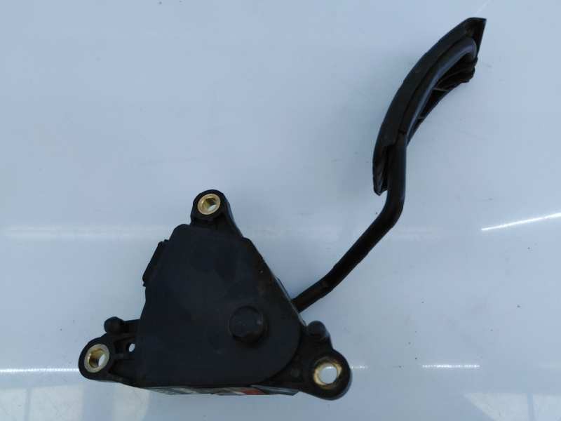 Recambio de pedal acelerador para renault kangoo expression referencia OEM IAM 8200436878  E2-A1-14-7