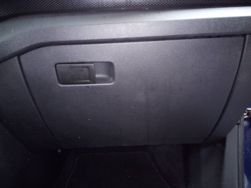 Recambio de guantera para volkswagen t-cross life referencia OEM IAM   