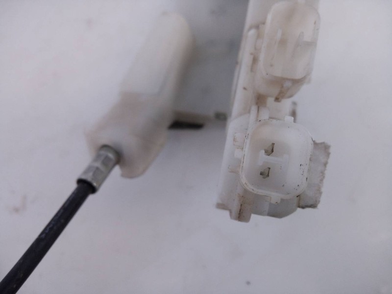 Recambio de cerradura puerta trasera derecha para subaru legacy familiar/outback b13 (bp) 2.5 sw referencia OEM IAM   E2-A5-55-1