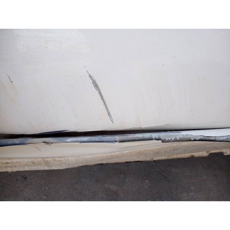 Recambio de puerta trasera izquierda para citroën c3 collection referencia OEM IAM   