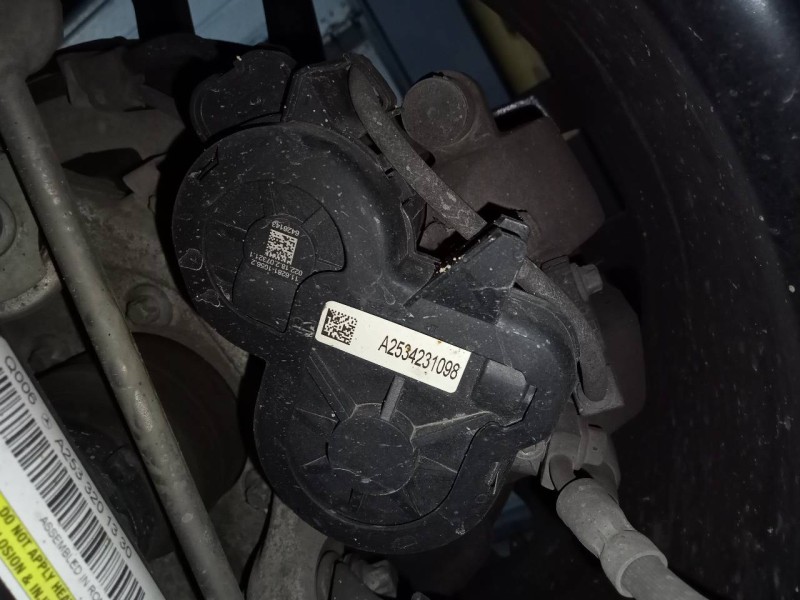 Recambio de pinza freno trasera derecha para mercedes-benz clase glc (w253) 220d 4matic referencia OEM IAM A2534231098  