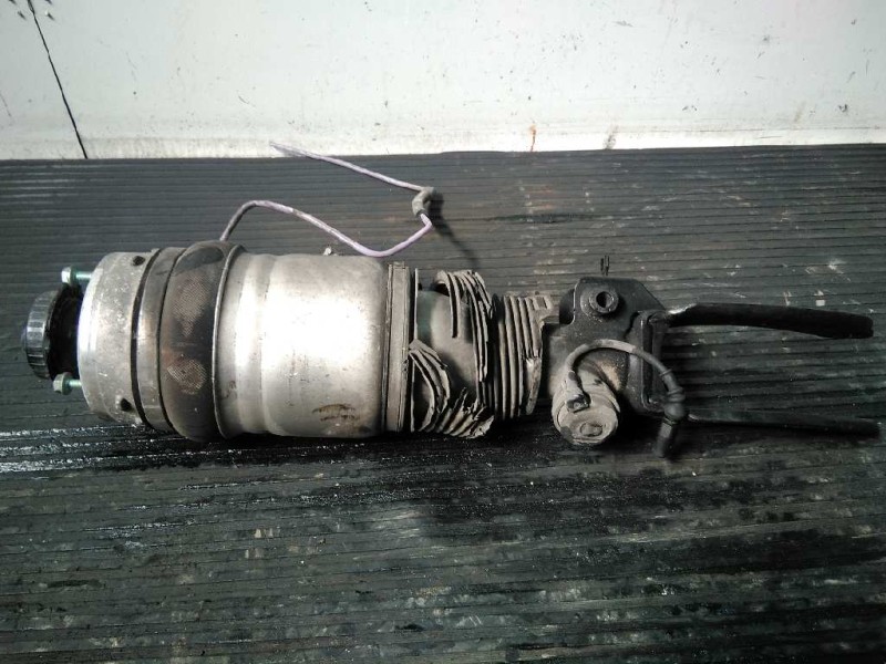 Recambio de amortiguador delantero izquierdo para volkswagen touareg (7la) tdi v6 referencia OEM IAM 7L6412021AG  P1-B4-20