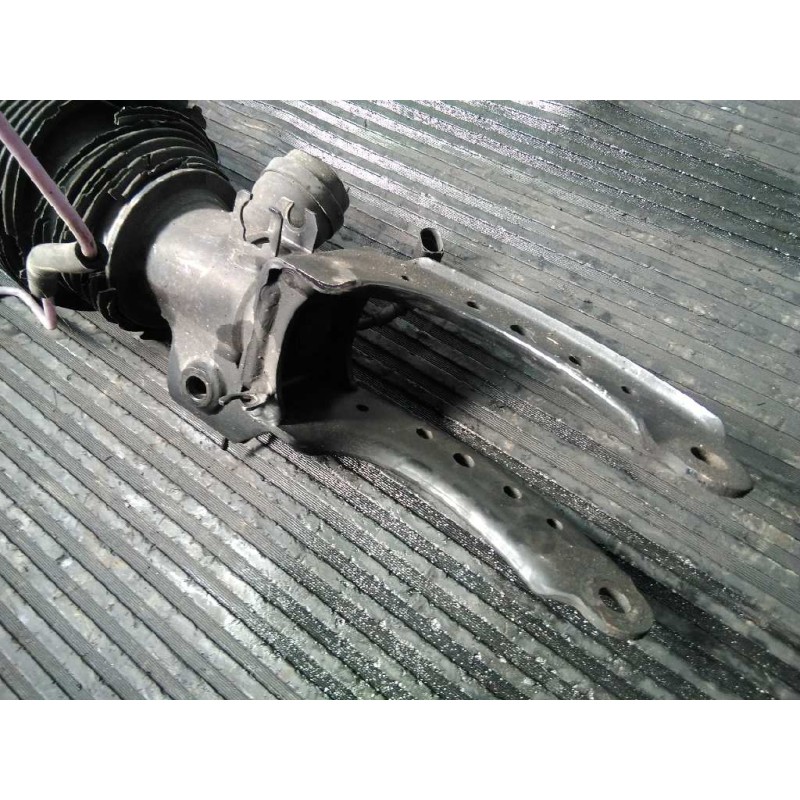 Recambio de amortiguador delantero izquierdo para volkswagen touareg (7la) tdi v6 referencia OEM IAM 7L6412021AG  P1-B4-20